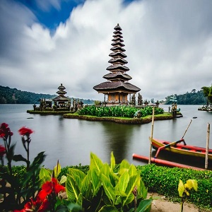 Бали — популярное туристическое направление в Индонезии